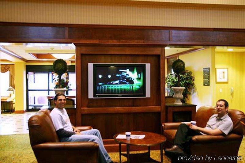Hampton Inn Boston-Norwood Beltér fotó